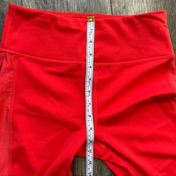ALALA Womens Red Crop Vamp Tight Legging Size Small Lava Red High Rise NWOT - Picture 11 of 12